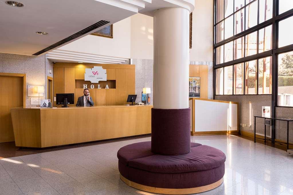 Rafaelhoteles Piramides Madrid Nội địa bức ảnh